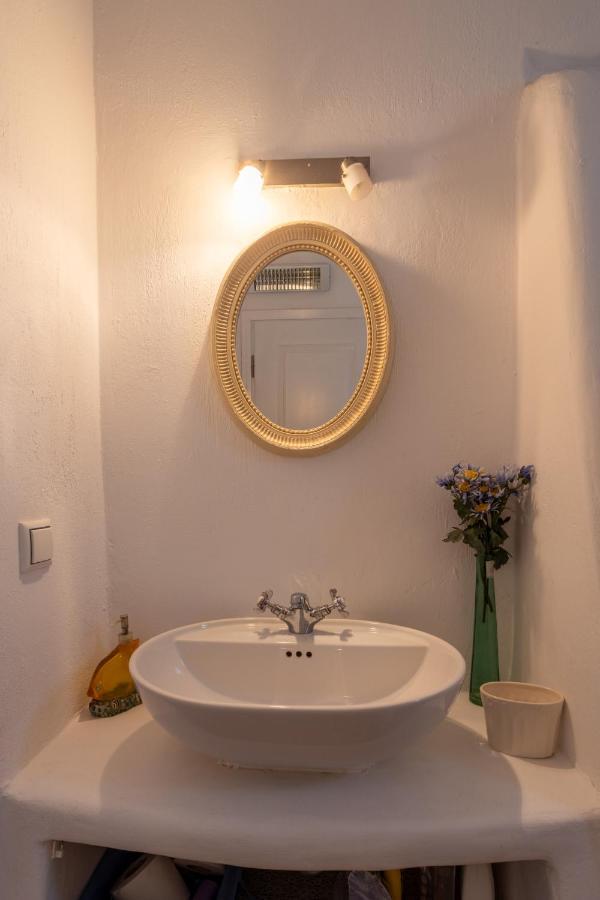 Irilena'S Guest House Faros  Exterior photo
