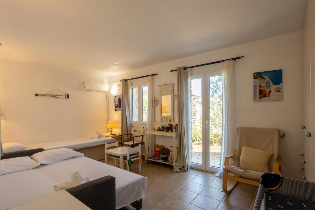 Irilena'S Guest House Faros  Exterior photo